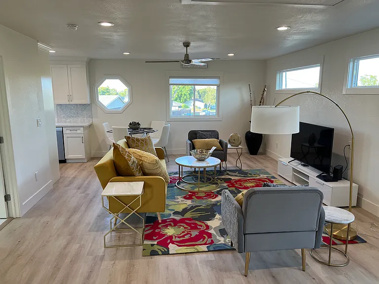 Beautiful open concept family room with a pull-out futon and large television & high speed internet.