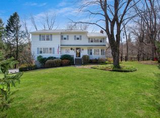71 Beaver Brook Rd, Ridgefield, CT 06877