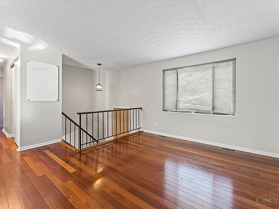 4th image of 2267 Magdalena Dr
