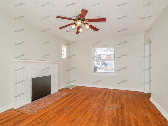 5th image of 1306 Sheridan Dr