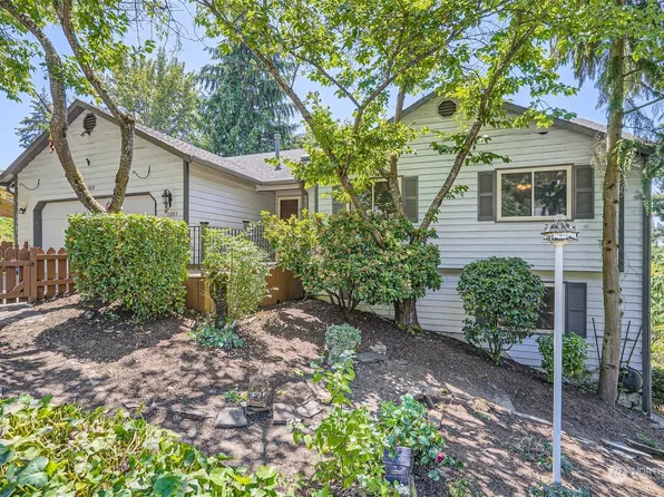 21203 95th Place S, Kent, WA 98031