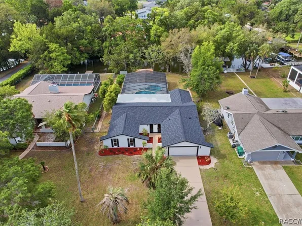 11814 W Riverhaven Dr, Homosassa, FL 34448