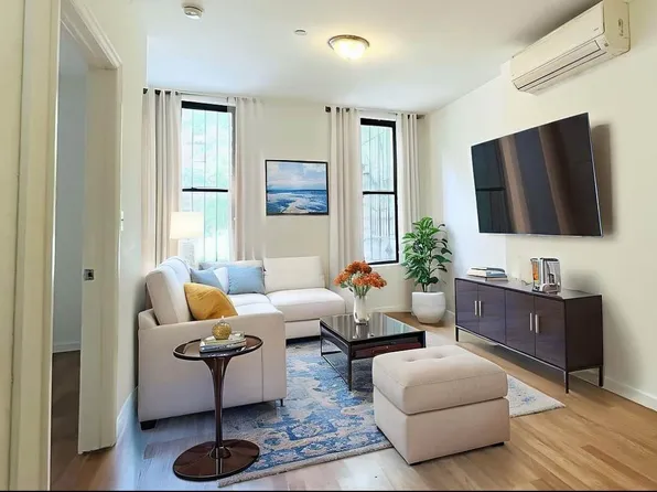 261 West 126th Street image 1 of 6