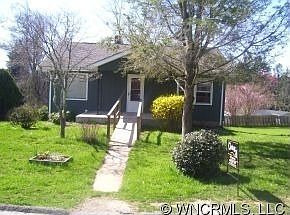 1st image of 916 Holmes St