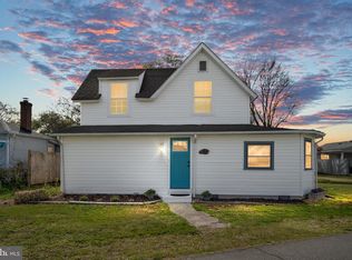 319 Marshall Ave, Colonial Beach, VA