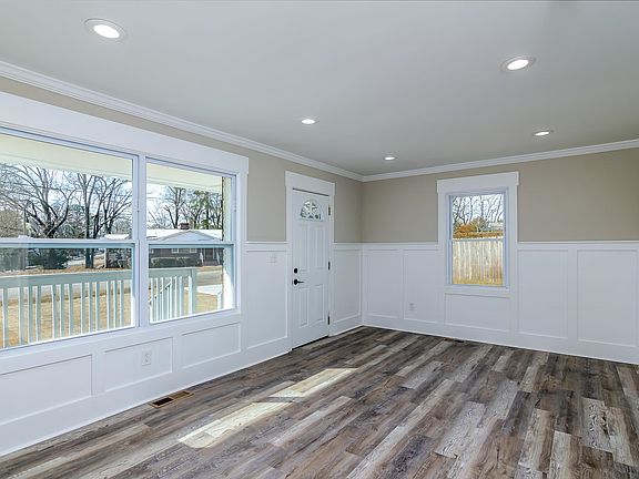 3rd image of 49 Tuskegee Ave