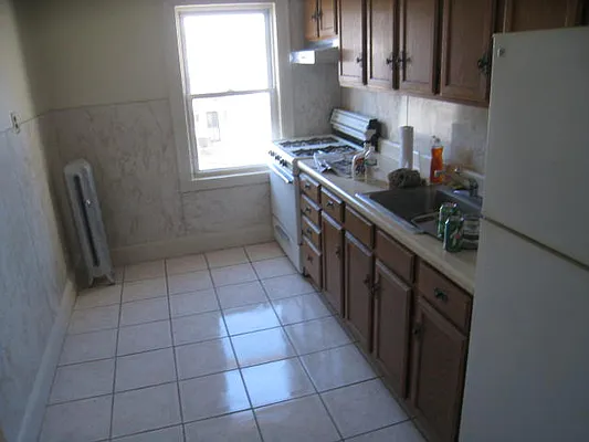 Rented by Alexiou Realty | media 13