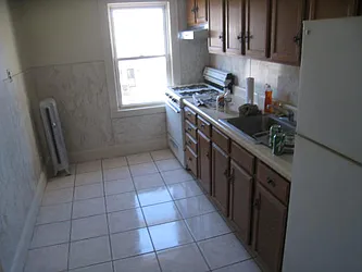 Rented by Alexiou Realty