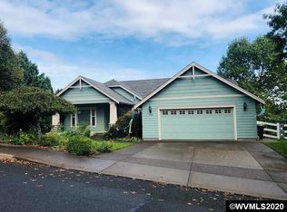 2452 SW Oakwood Dr, Dallas, OR 97338