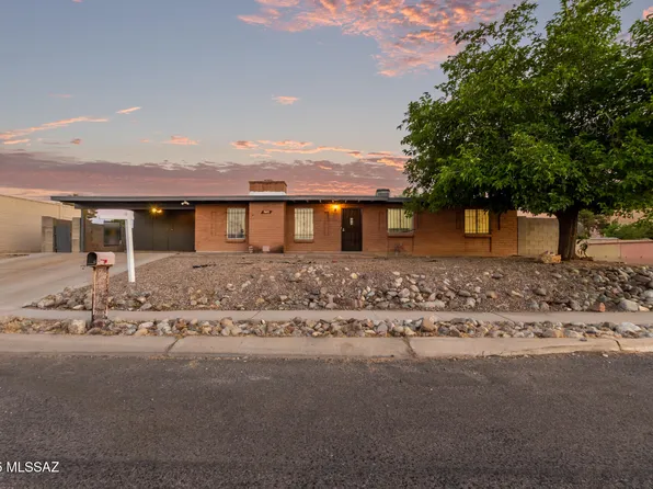 7602 E 45th St, Tucson, AZ 85730