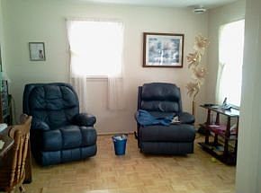 4th image of 408 Ketron Ln