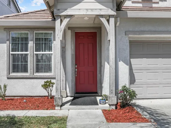 951 Kennedy Pl, Tracy, CA 95377
