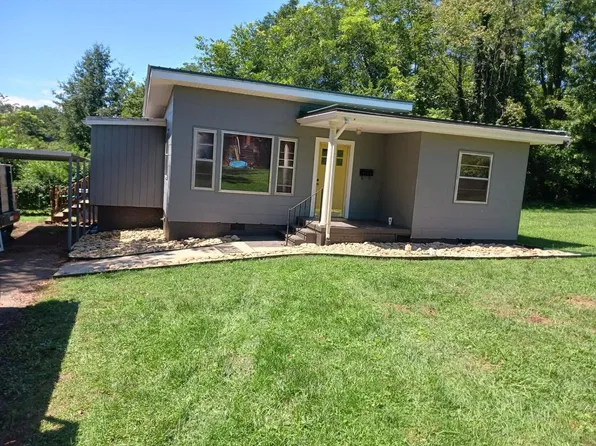 120 1/2 View St, Morganton, NC 28655