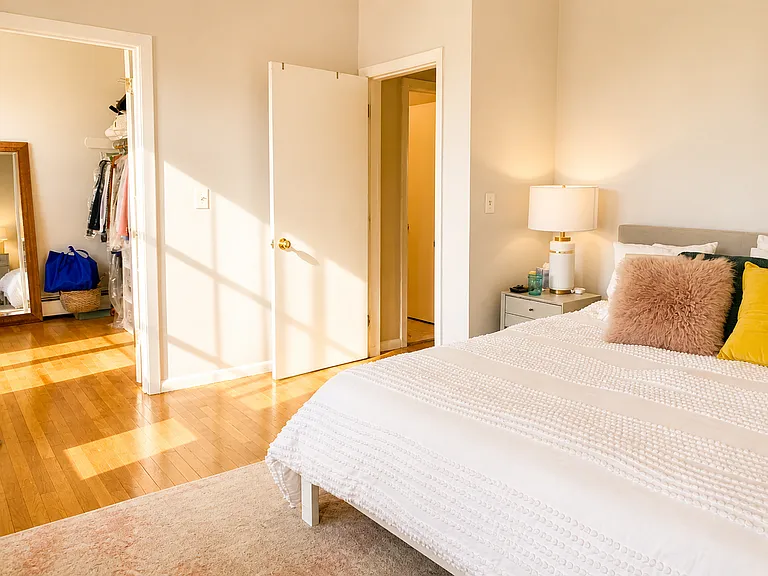 538 Massachusetts Ave #3 — Photo 4