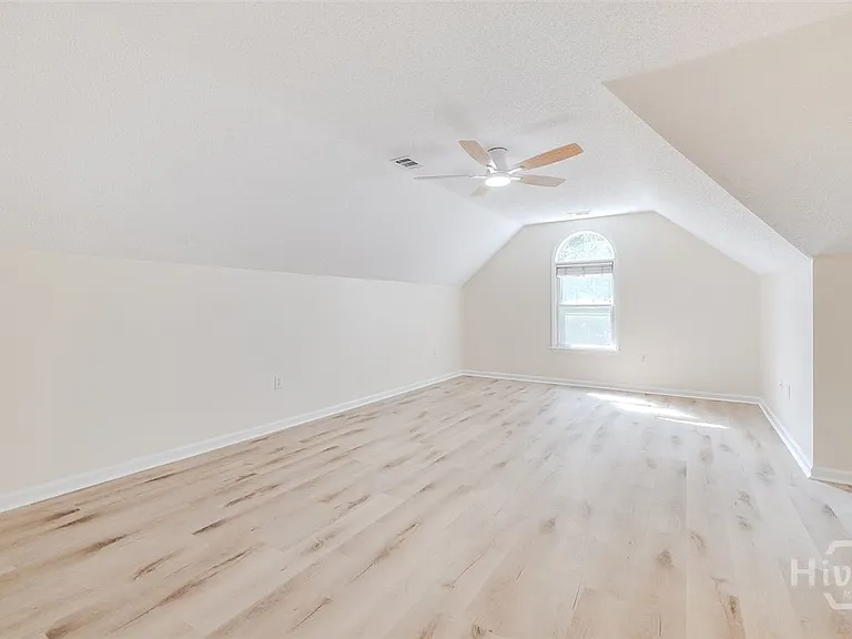 114 Red Bluff Cir — Photo 29