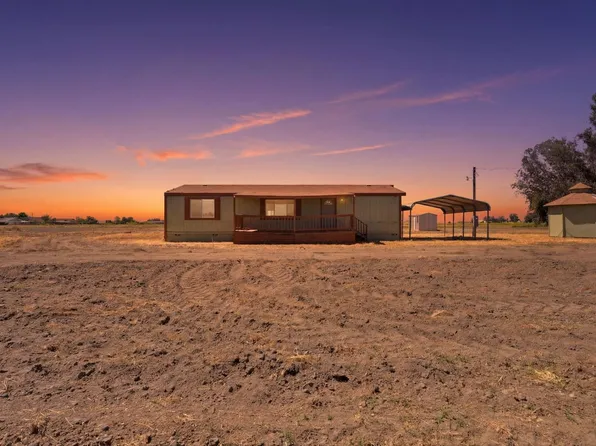 8866 23rd Ave, Lemoore, CA 93245