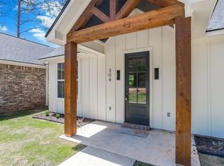 304 Lake Rd, Plain Dealing, LA 71064