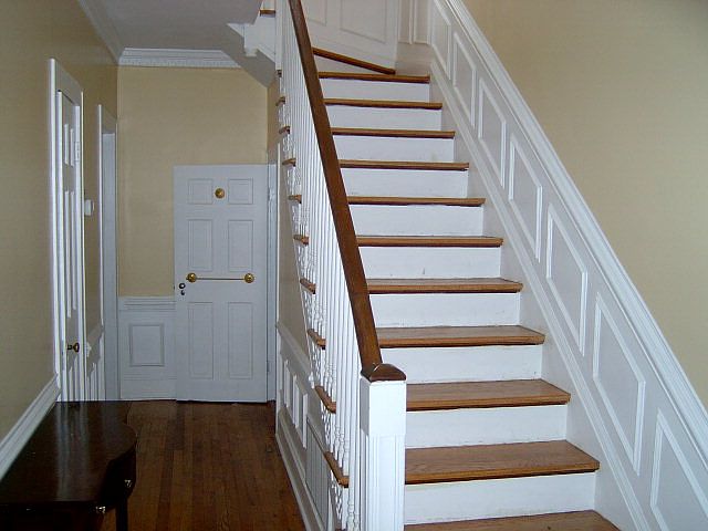2nd image of 211 Raleigh Road Pkwy W