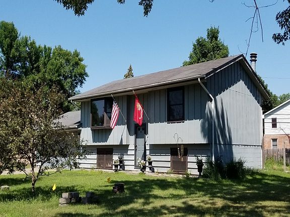 2nd image of 6626 Bryant Ave N