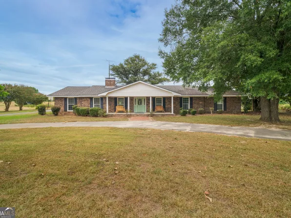 284 Dillard Cary Dr, Cochran, GA 31014