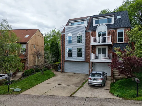 44 A Bethany Dr #B, Pittsburgh, PA 15215