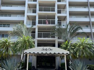 575 Oaks Ln APT 306, Pompano Beach, FL 33069