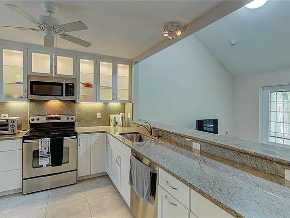 2nd image of 3227 Golden Eagle Ln