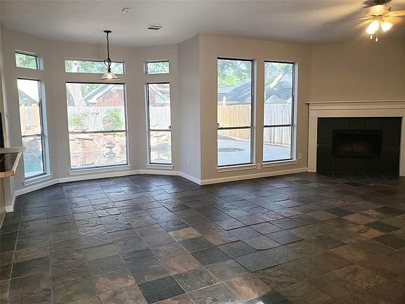 5th image of 126 Lissa Ln