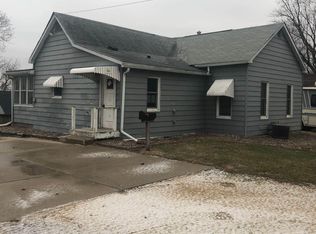 708 6th Ave, Fulton, IL 61252