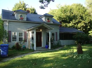 34 Spring St, Killingly, CT 06239