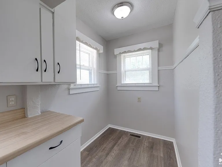223 N Meridian Ave — Photo 6