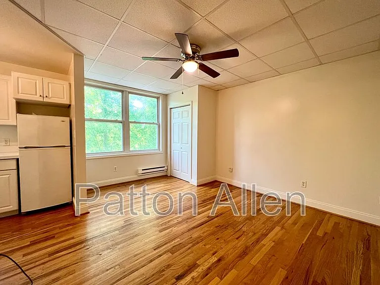 43 Ravenscroft Dr #3 — Photo 3
