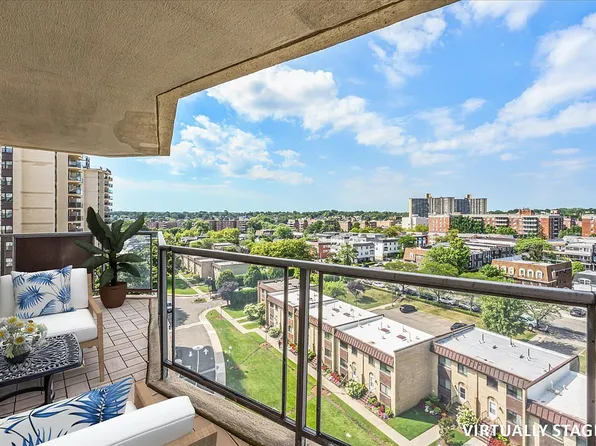 17-85 215th St APT 10E, Queens, NY 11360