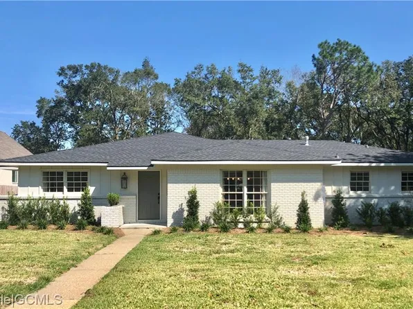 4582 Hawthorne Pl, Mobile, AL 36608