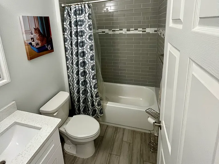 Bathroom 2