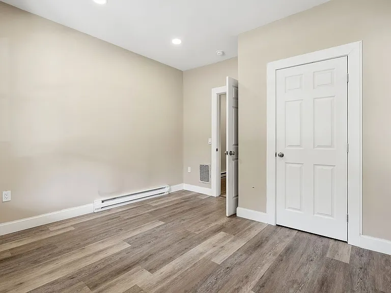 26 W. North Street — Photo 12