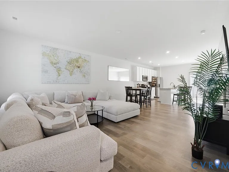 4019 Grand Reserve Ln — Photo 13
