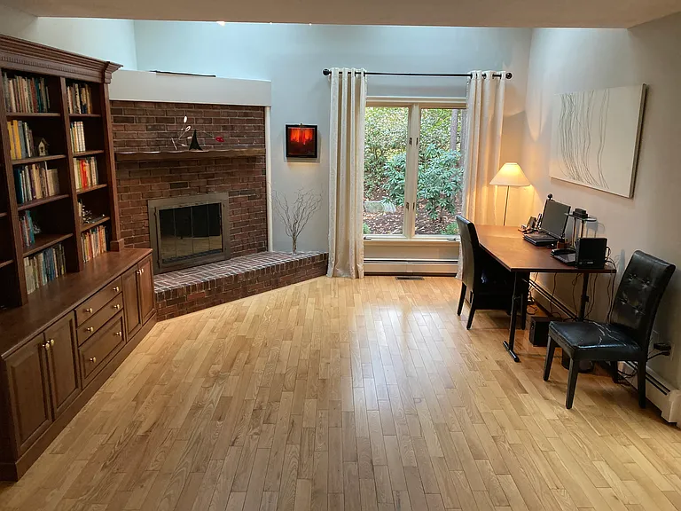 113 Cold Spring Rd — Photo 9