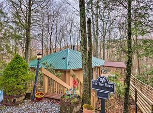 233 Charter Hills Rd, Banner Elk, NC 28604
