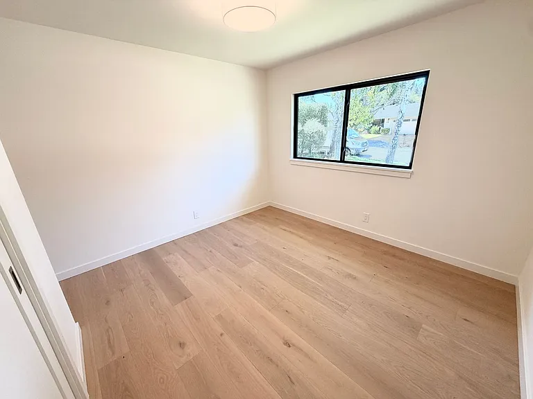 430 San Domingo Way — Photo 28
