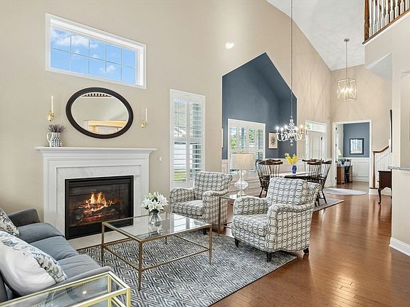 3rd image of 42 Ridgewood Dr #42