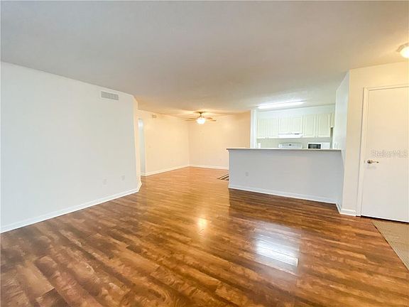 3rd image of 9481 Highland Oak Dr Unit 612