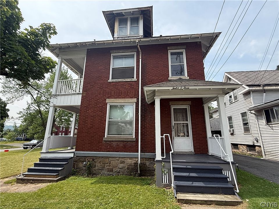 1st image of 1203 Noyes St