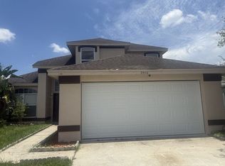 2916 Pembridge St, Kissimmee, FL 34747
