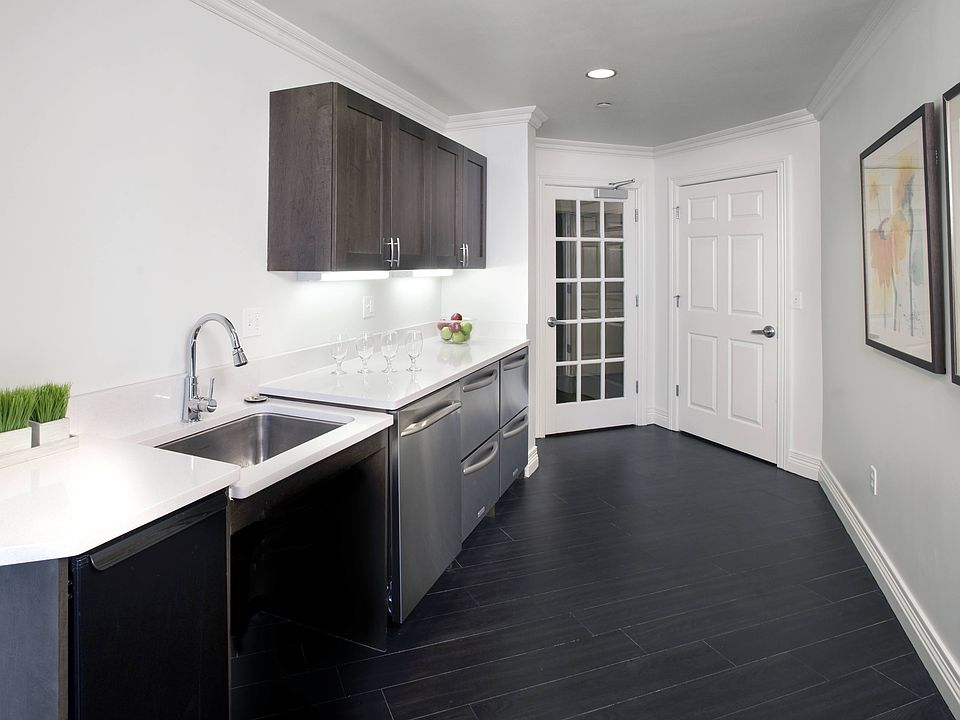 Washington Crossing Apartments 55 Cedar St Woburn MA Zillow