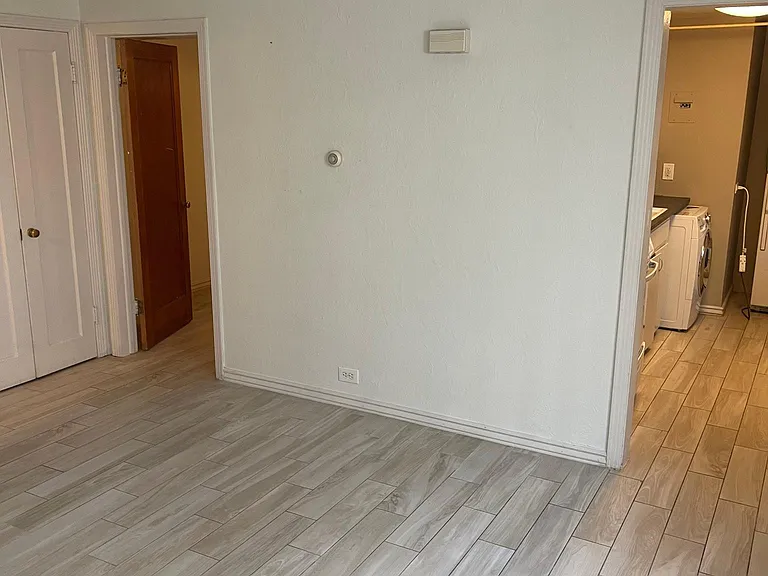 1308 S Pearl St #4 — Photo 4