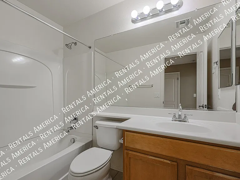 10146 E Isleta Ave — Photo 23