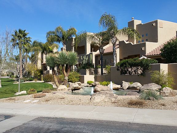 Arroyo Madera Entrance