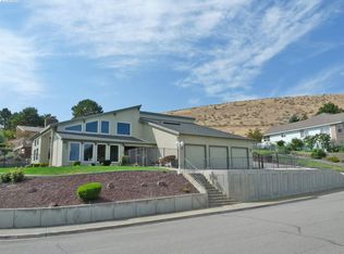 6003 W 26th Ave, Kennewick, WA