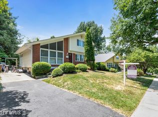 1015 Welsh Dr, Rockville, MD
